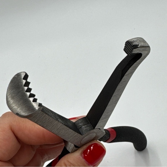 Automotive Hose Removal Pliers – Vacuum, Fuel, Oil, Water Line Separator - Picture 4 of 5